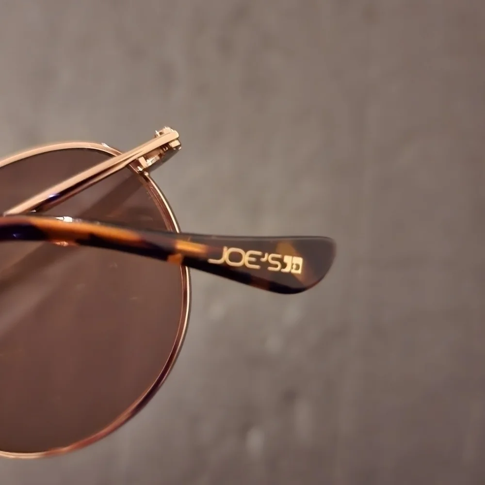 Joe’s Round Gold Frame Sunglasses NWT